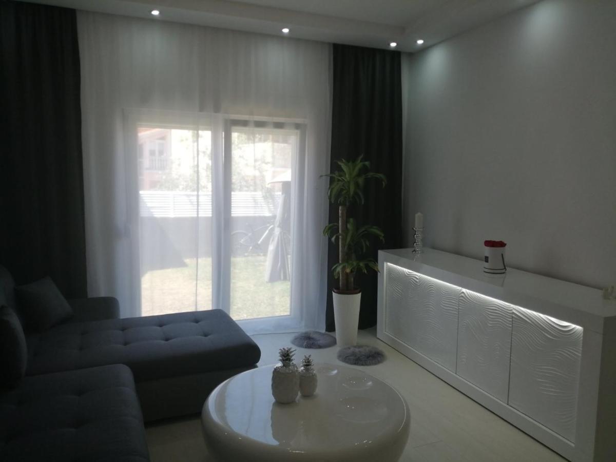 Apartman Lucano Bibinje Exterior foto